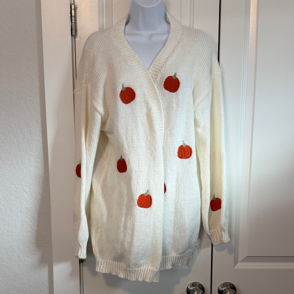 Chic Cream Cardigan with Orange Accents